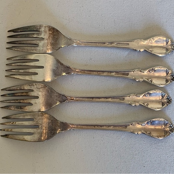 4 International Holmes & Edwards Deep SILVER FASHION 6.75" Forks Fork Set 1957 - Picture 8 of 13